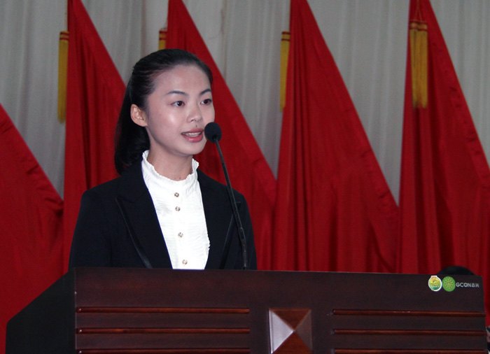 ��60����У��ר�⡿��Уͬ����ʮ����  ����һ�ù���ʢ�䡪������ʦ��ѧԺ���н�У60������ף���