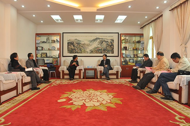 ݹѧԺŸУУ԰Ļ迼콻