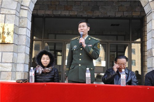 长春建筑学院举办“认识火灾 学会逃生”消防演练活动