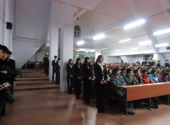 ǽѧԺίٰ쾭ӢĵӰ