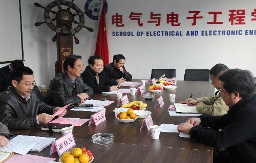 省科技厅来湖北工业大学调研科研平台建设