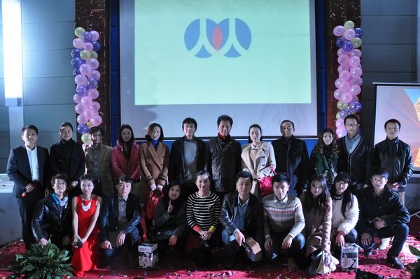 研究生院举办“森马杯”第八届研究生歌手大赛