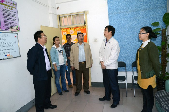 2013年全区高校安全文明校园考核测评组来广西师范学院实地考评