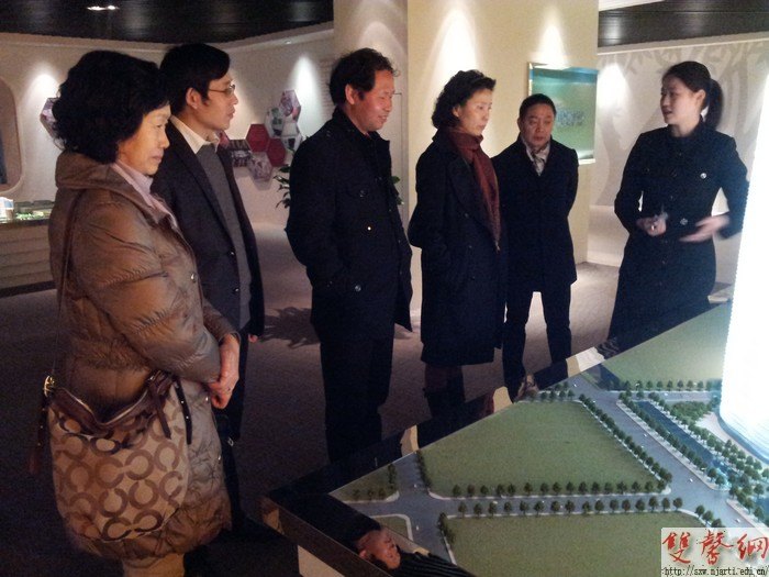 招生就业处组织学生赴雨润控股集团有限公司参观考察