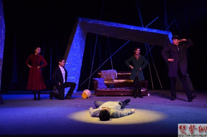 影视学院10级表演专业毕业大戏《非此勿了》圆满落幕