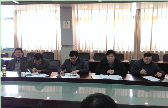 学校召开2014年寒假实践教育活动布置会