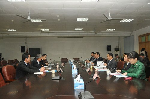 “肇英集团奖助学金”发放仪式在广东石油化工学院隆重举行