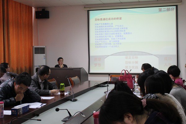 上海欧雷法汽车弹簧有限公司董事长卢伟教授到武汉工程大学讲学
