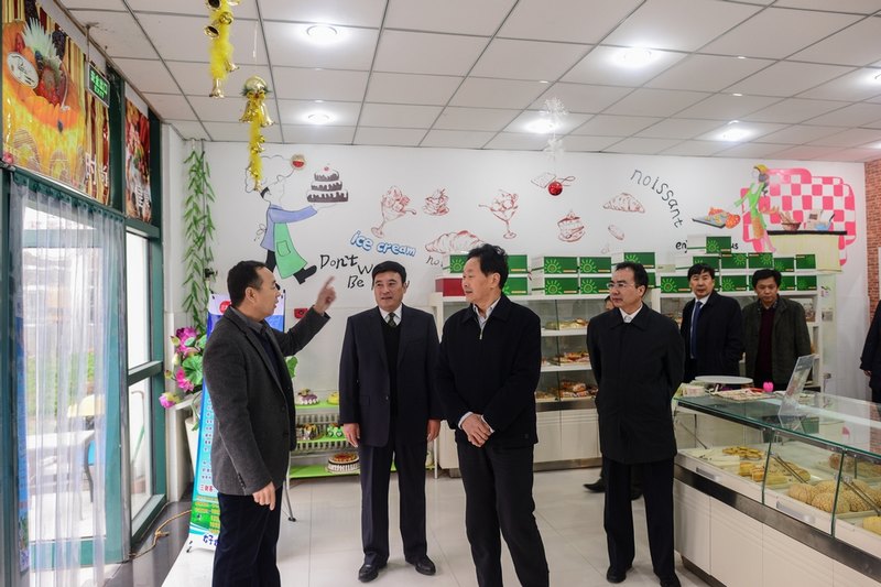 省教育厅朱清孟厅长一行到许昌学院调研