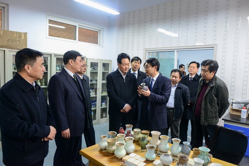 省教育厅朱清孟厅长一行到许昌学院调研