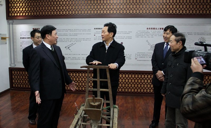 省教育厅朱清孟厅长一行到许昌学院调研