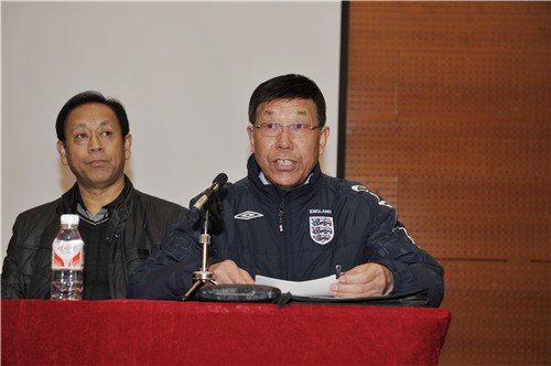 长春建筑学院召开2013年第三次教职工大会