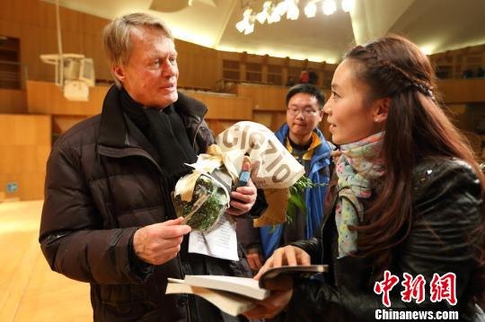 诺贝尔文学奖得主勒·克莱齐奥来南京艺术学院讲座