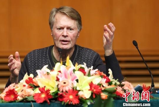 诺贝尔文学奖得主勒·克莱齐奥来南京艺术学院讲座