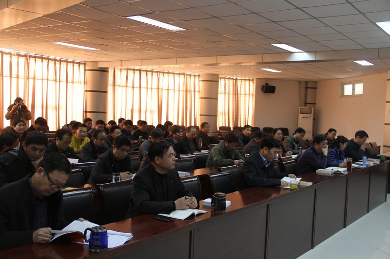 许昌学院举办党的十八届三中全会精神学习辅导报告会