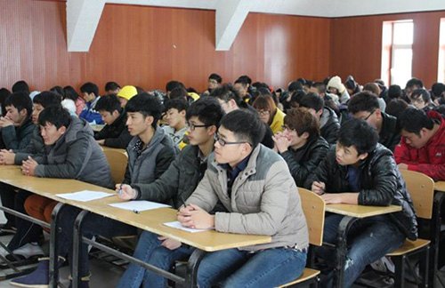 电气信息学院召开诚信考试动员大会