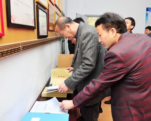 三明学院召开二级理论学习中心组现场推进会