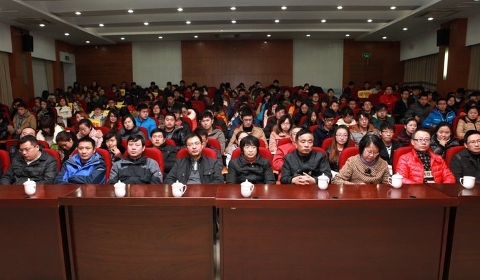 常州工学院2012—2013年学生表彰大会圆满落幕
