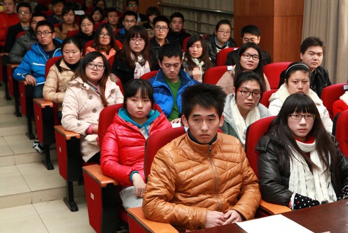 常州工学院2012—2013年学生表彰大会圆满落幕
