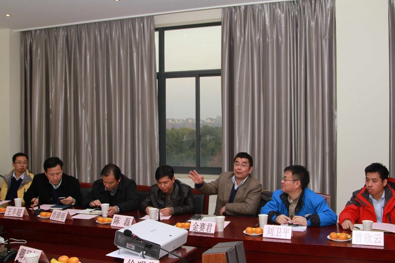 ������ѧ�ٿ����ú��ո��ϲ���Эͬ�������Ĺ����ƽ���