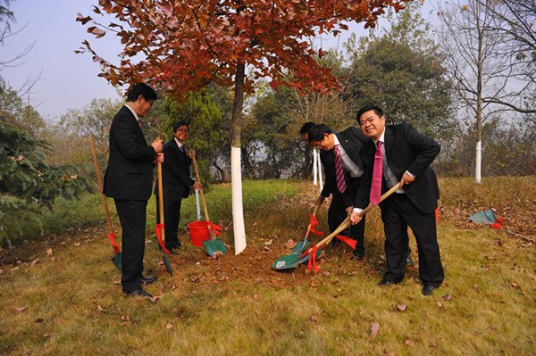 院领导会见日本北陆大学小仓勤理事长一行