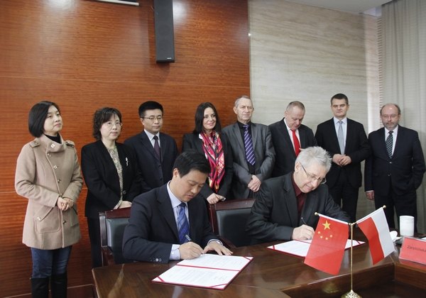 波兰教育代表团来台州学院访问