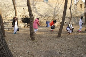 山东旅游职业学院师生赴朱家峪景区开展爱心公益日活动