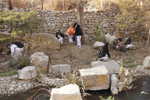 山东旅游职业学院师生赴朱家峪景区开展爱心公益日活动