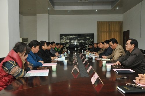 广东工程职业技术学院党委副书记一行来广东石油化工学院交流