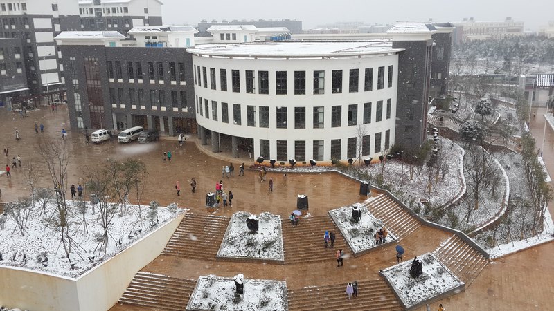 梦幻雪景 好梦商院