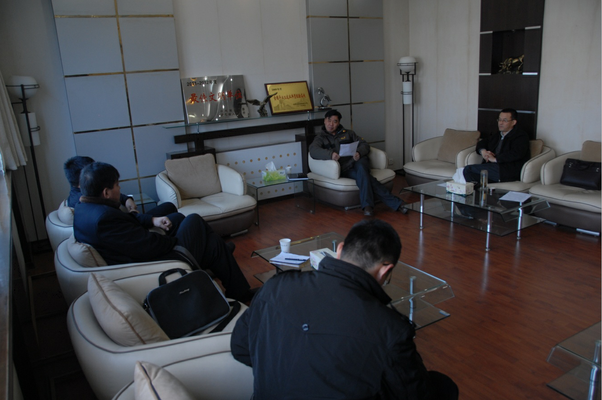 山东建筑大学开发处调研湖北工业大学科技园