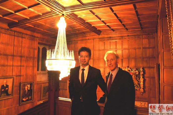 ��ի־�쾪�ֽ��Ŵ�ѧ�����»�&nbsp;���շ���ѧ�߿ʹ�����