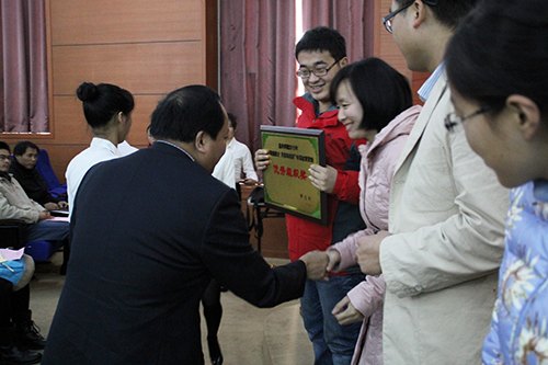 微博校园行:“阆苑储英才,月博粤精彩”
