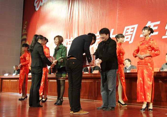 医学院迎来建院十周年暨办学八十周年