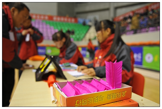 ������ȫ����ѧ�����������ڽ���ѧԺ¡�ؿ�Ļ