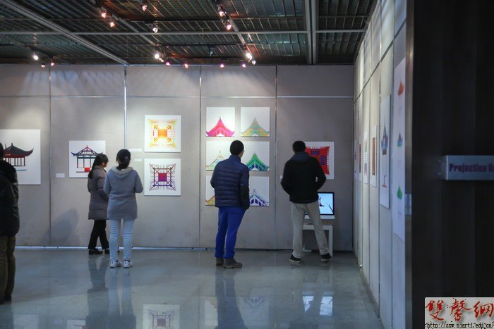 传媒学院朱宇宙老师个人数字作品展《园趣》开幕