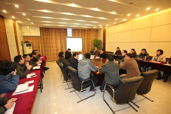 学院开展2010级毕业设计(论文)选题评审会