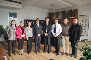 上海迪士尼度假区招聘总监唐伟一行来山东旅游职业学院考察交流