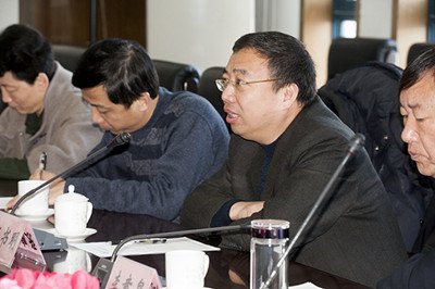 山东青年政治学院院长张书明一行来校考察交流