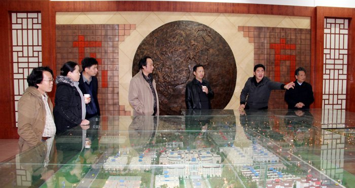 广西师范学院领导到驻邕部分高校新校区学习考察