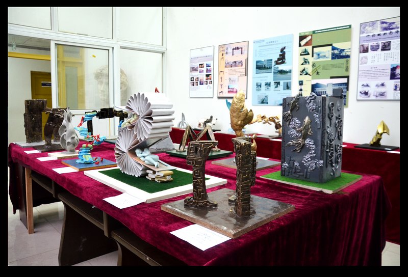 艺术设计学院举办校园雕塑设计展