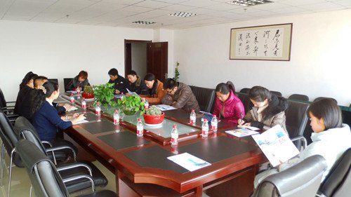 燕山大学里仁学院赴燕山大学科技园大学生创业培训基地调研