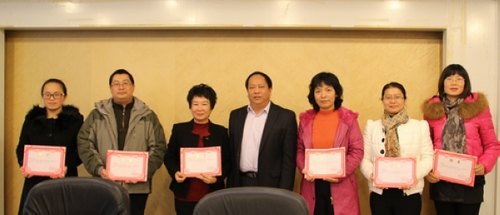 做学生心灵导师 惠州学院召开大学生心理健康专题会议