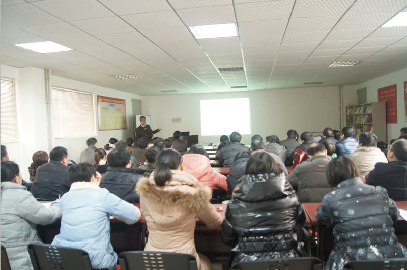 轻工学部举办国家基金专题讲座