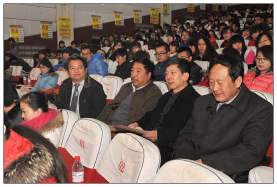 机械学院举办“中国梦、机械梦、我的梦”2014元旦晚会