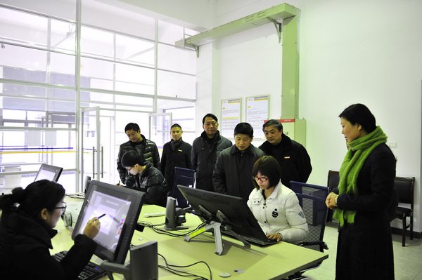 景德镇陶瓷学院召开群众路线教育实践活动总体情况汇报会