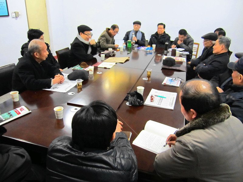 许昌学院举行纪念毛泽东同志诞辰120周年老同志座谈会