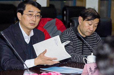 ��̨��У����������̸������̨��ѧ����