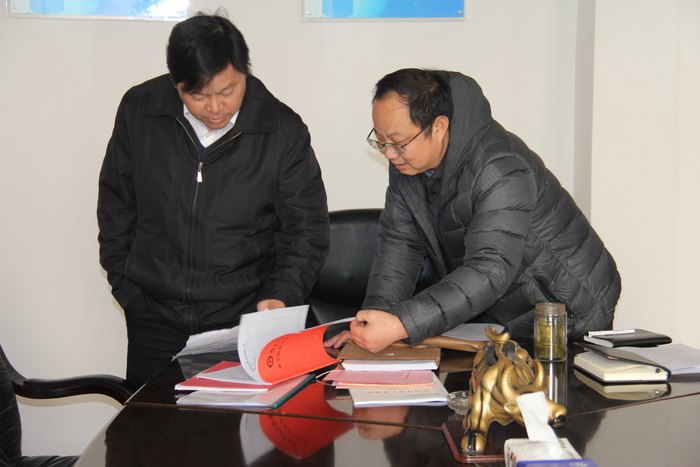 刘德富调研指导后勤工作