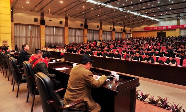 三明市优秀企业家资助三明学院家庭经济困难学生50万元